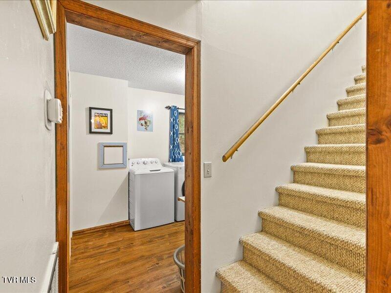 Photo #16: 814 Dogwood Drive