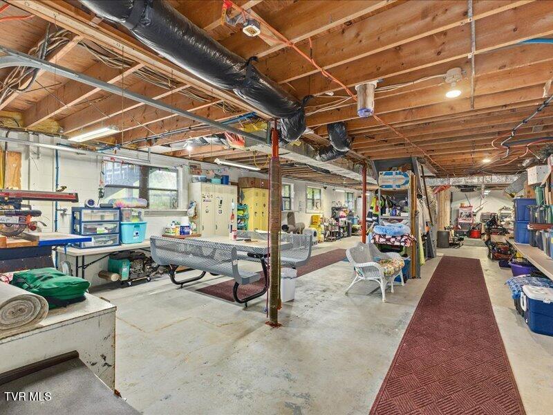 Photo #34: 814 Dogwood Drive