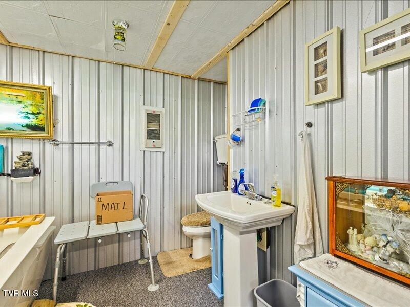 Photo #36: 814 Dogwood Drive