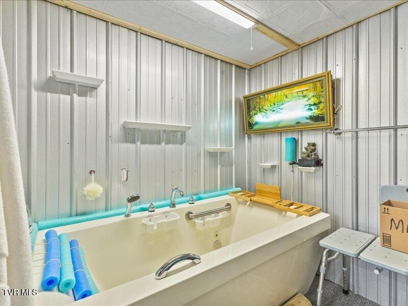 Photo #37: 814 Dogwood Drive