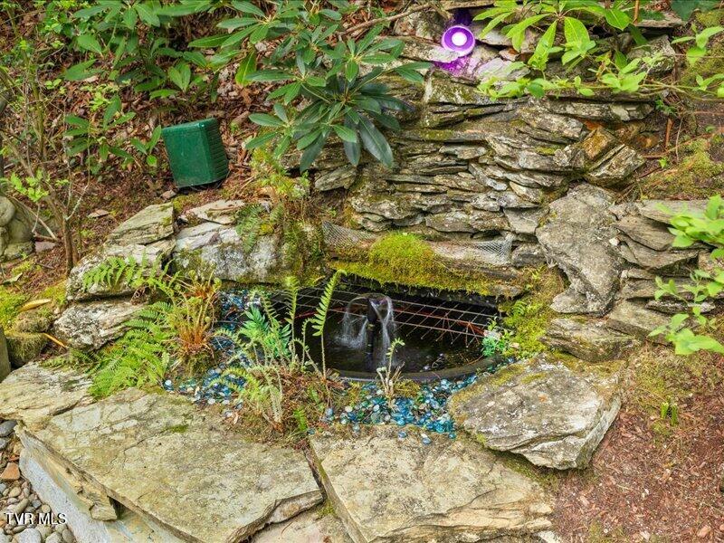 Photo #45: 814 Dogwood Drive