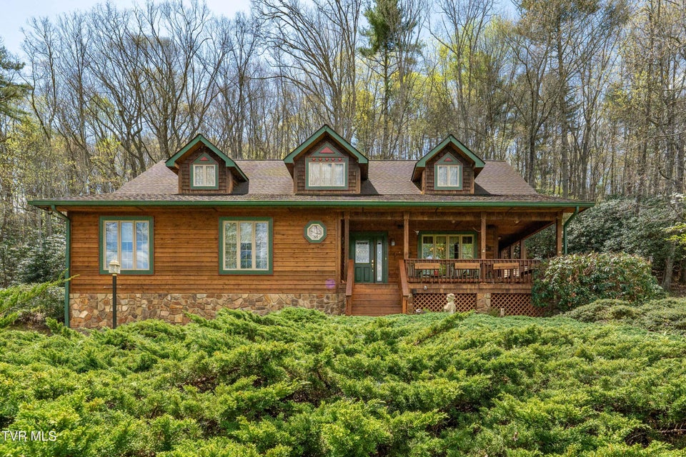 Photo #26: 1297 Harbin Hill Road