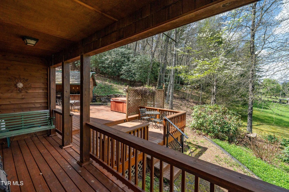 Photo #33: 1297 Harbin Hill Road