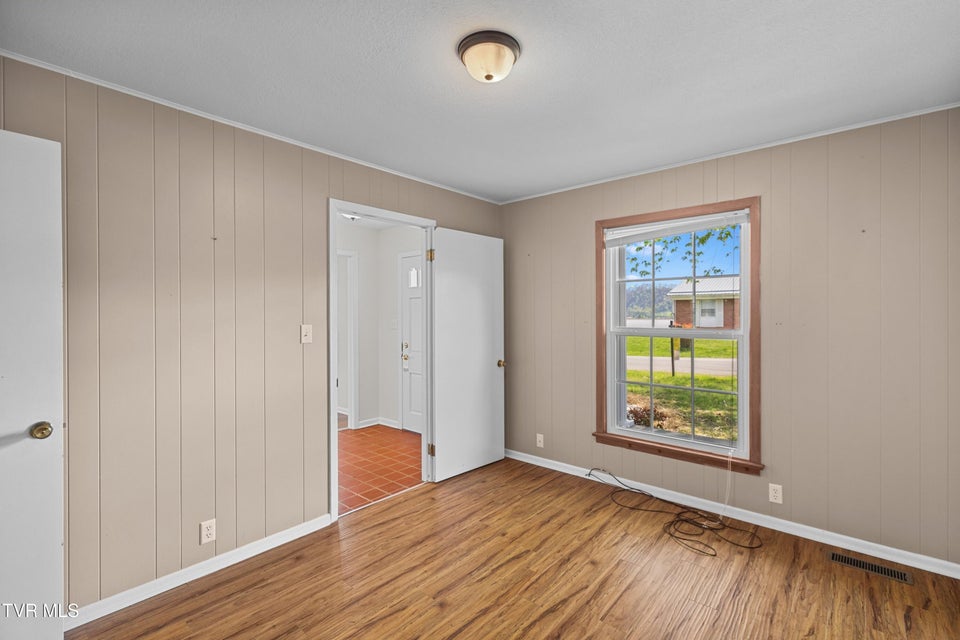 Photo #19: 168 Jones Road