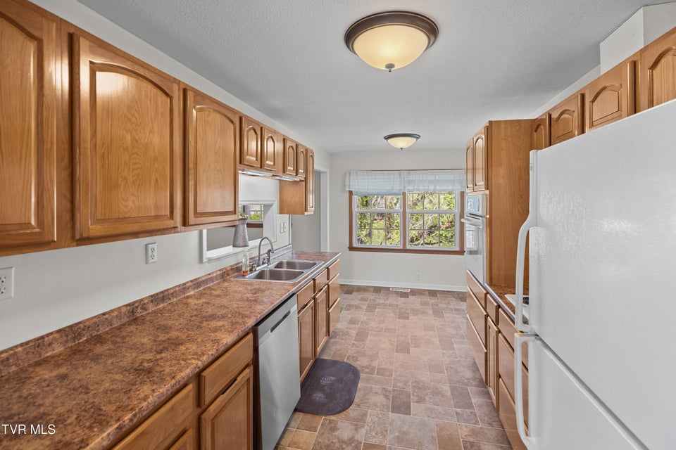 Photo #18: 168 Jones Road