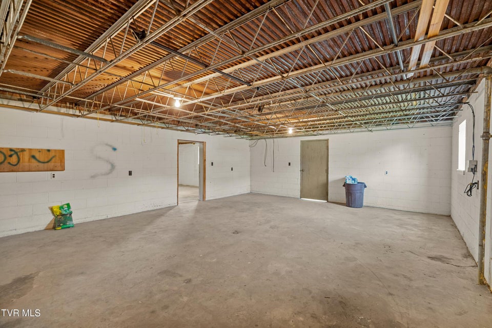 Photo #35: 168 Jones Road