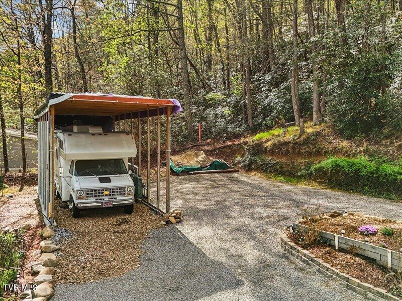 Photo #46: 814 Dogwood Drive