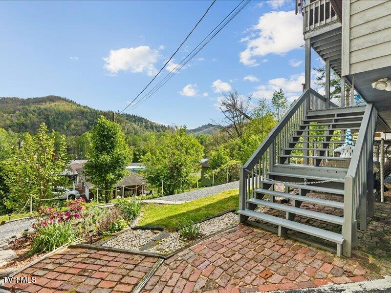 Photo #42: 814 Dogwood Drive