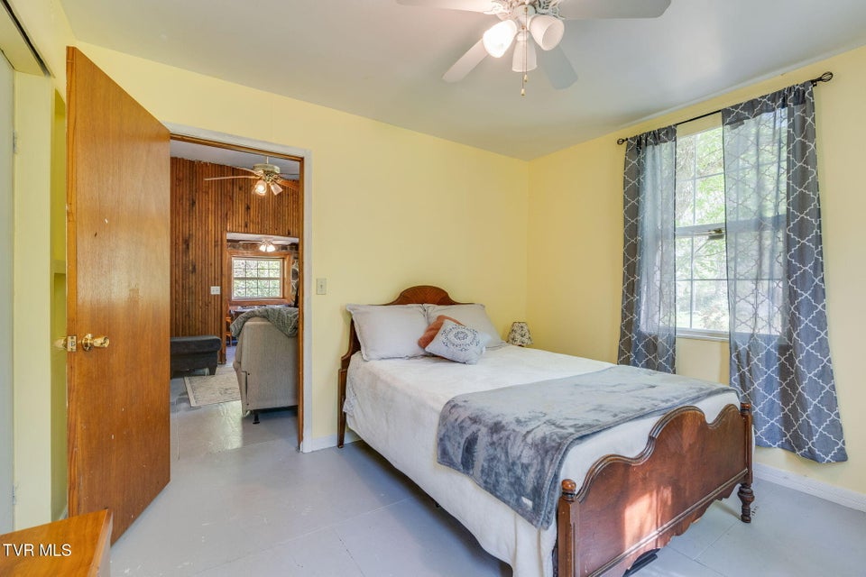 Photo #17: 170 Davis Road