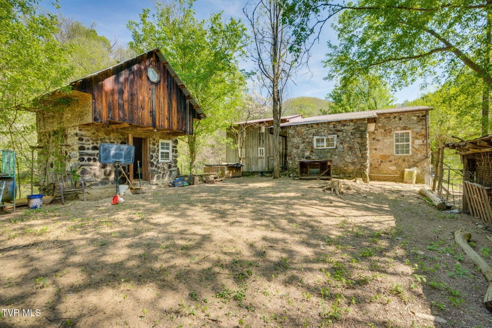 Photo #25: 170 Davis Road