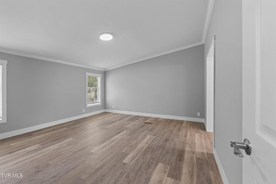 Photo #14: 779 Silver City 