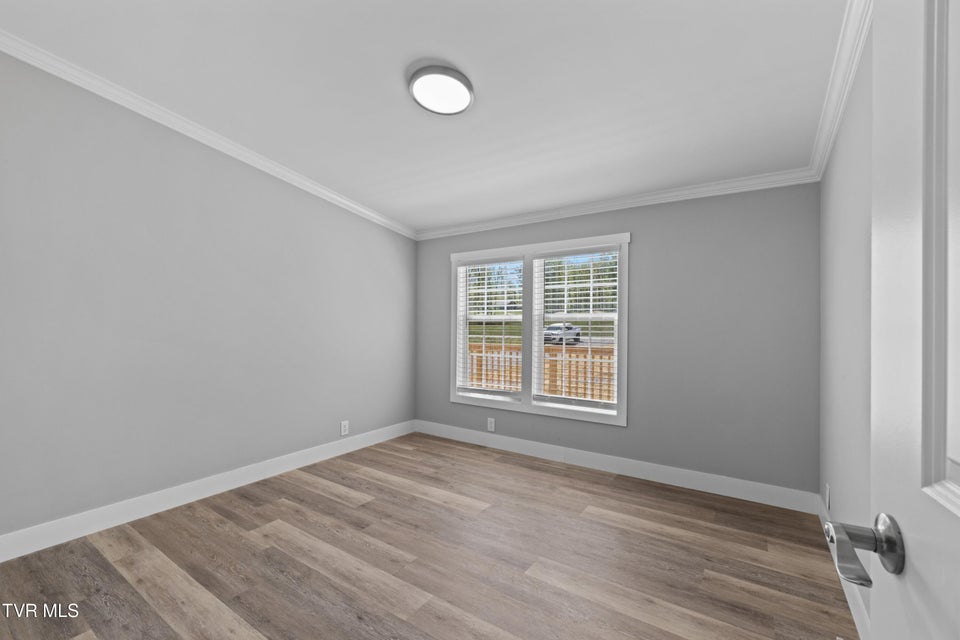 Photo #20: 779 Silver City 