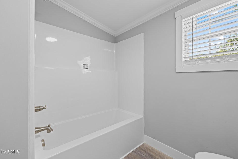 Photo #23: 779 Silver City 