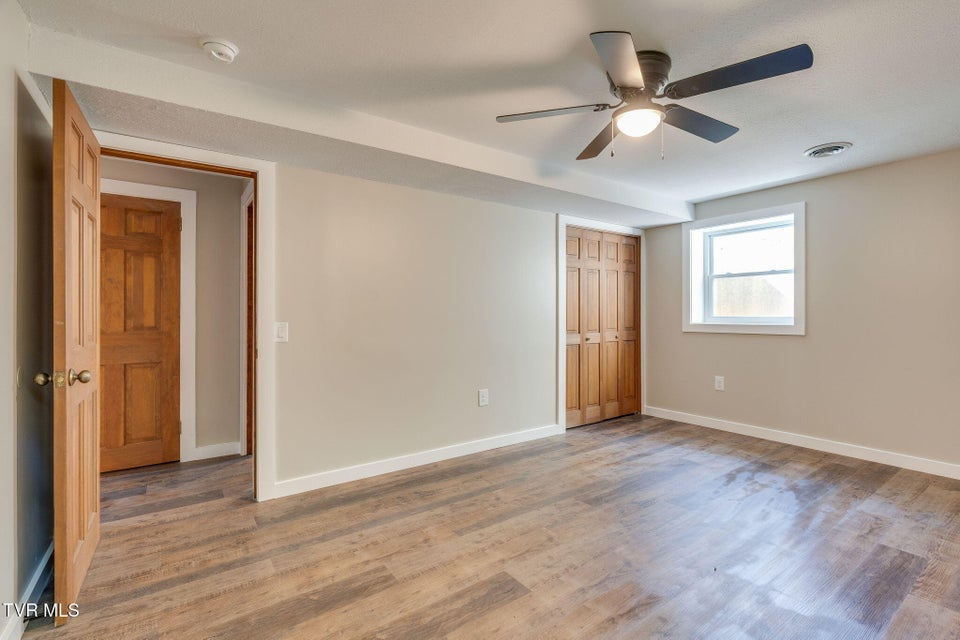 Photo #29: 512 Hidden Valley Road