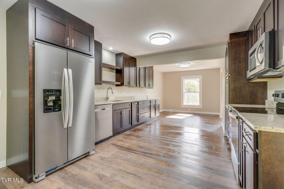 Photo #12: 512 Hidden Valley Road