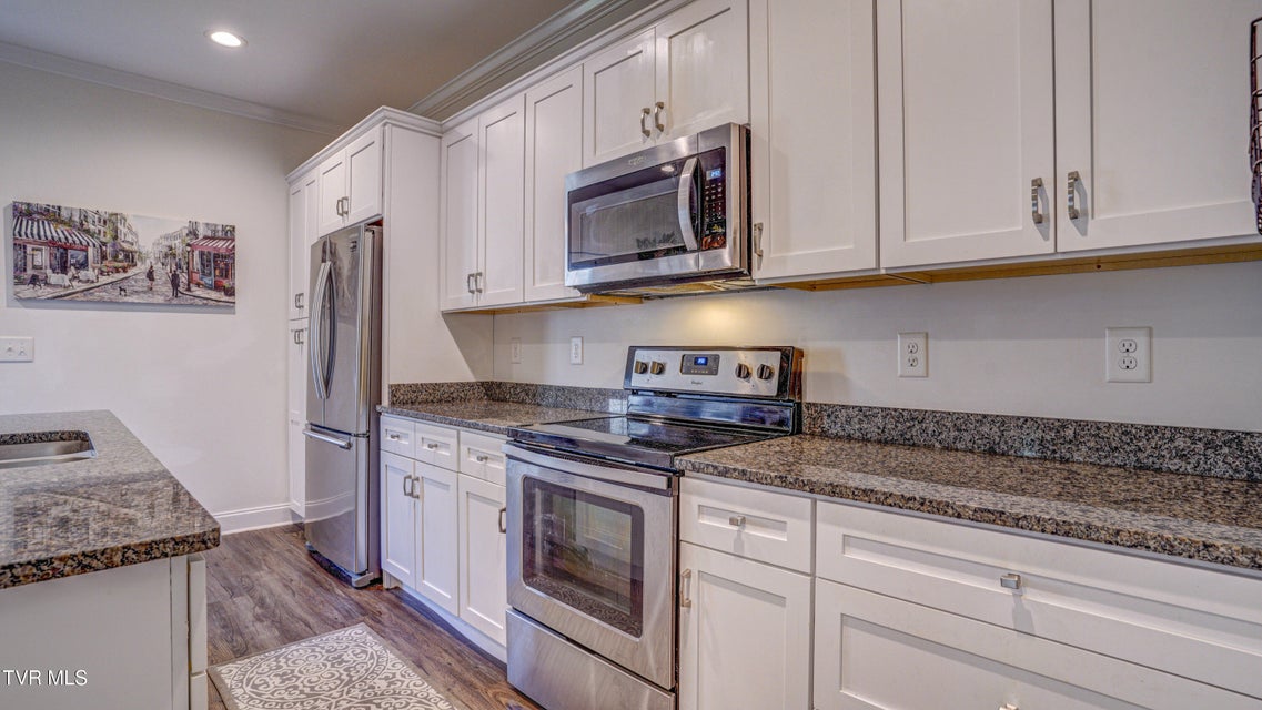 Photo #10: 1653 Virginia Avenue