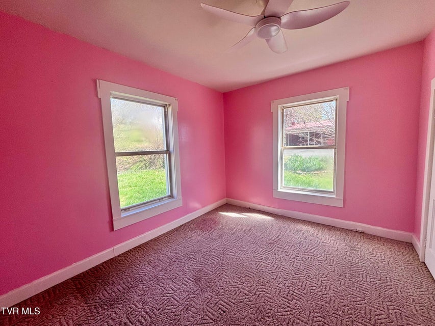 Photo #16: 539 Oakwood Avenue