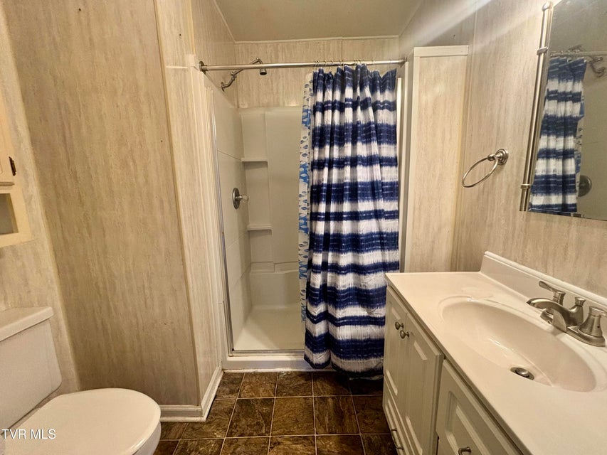 Photo #20: 539 Oakwood Avenue