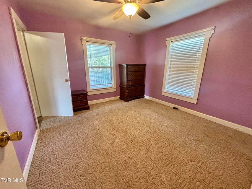 Photo #22: 539 Oakwood Avenue