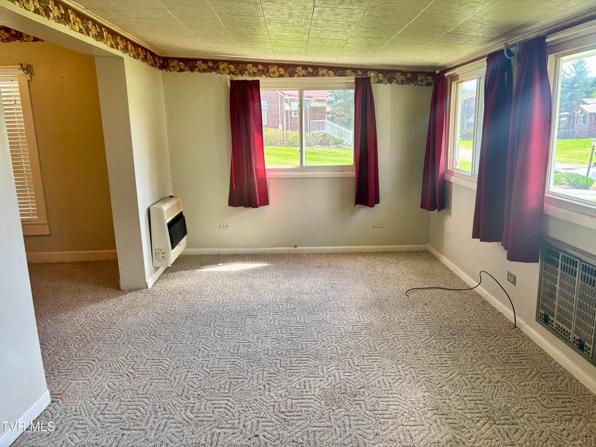 Photo #30: 539 Oakwood Avenue