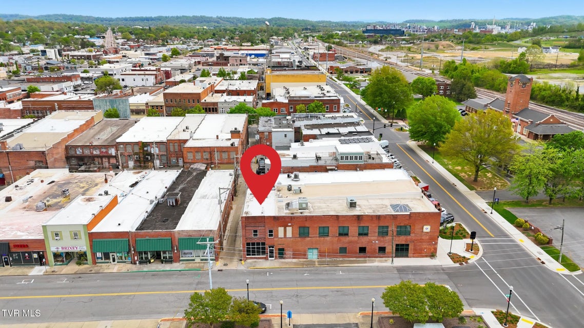 Photo #17: 109 Shelby Street