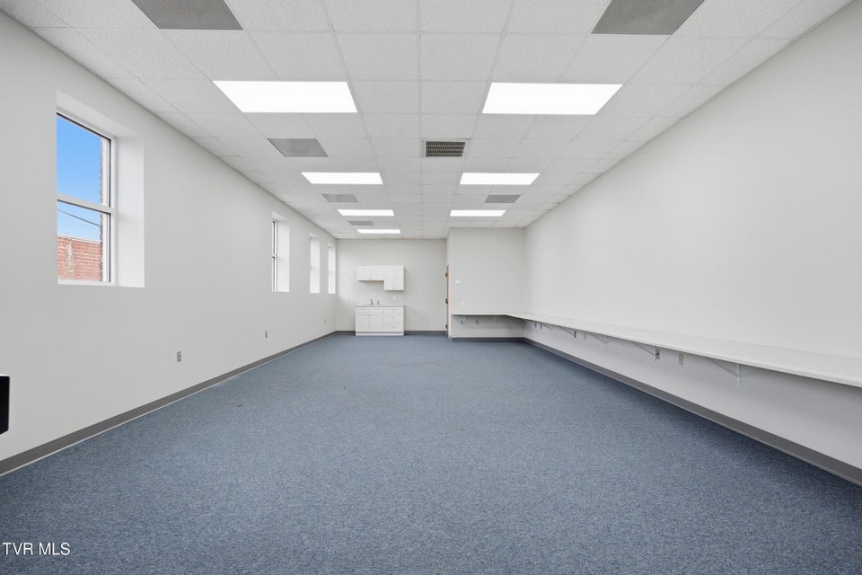 Photo #12: 109 Shelby Street