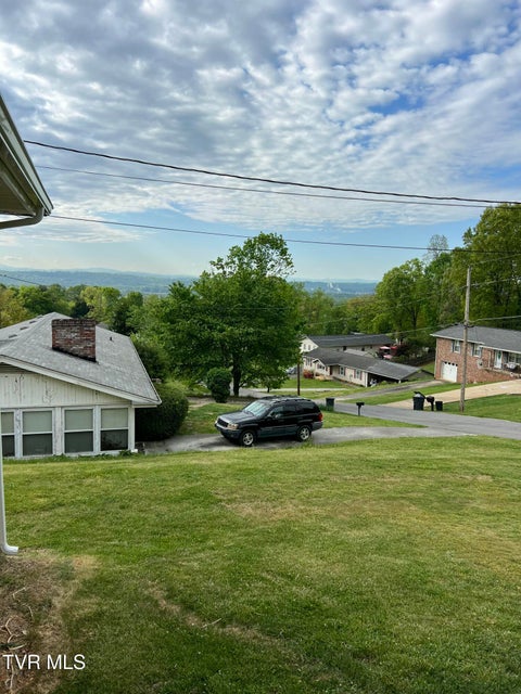 Photo #9: 613 Rogers Avenue