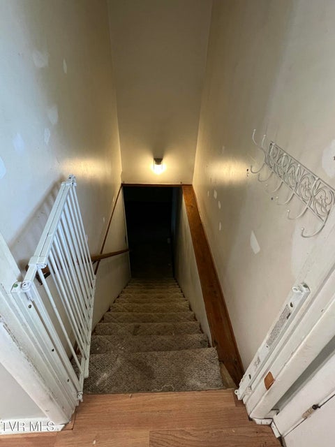 Photo #28: 613 Rogers Avenue