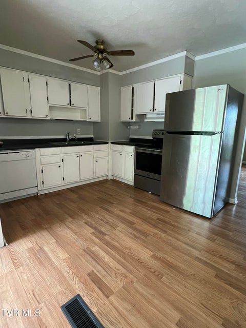 Photo #17: 613 Rogers Avenue