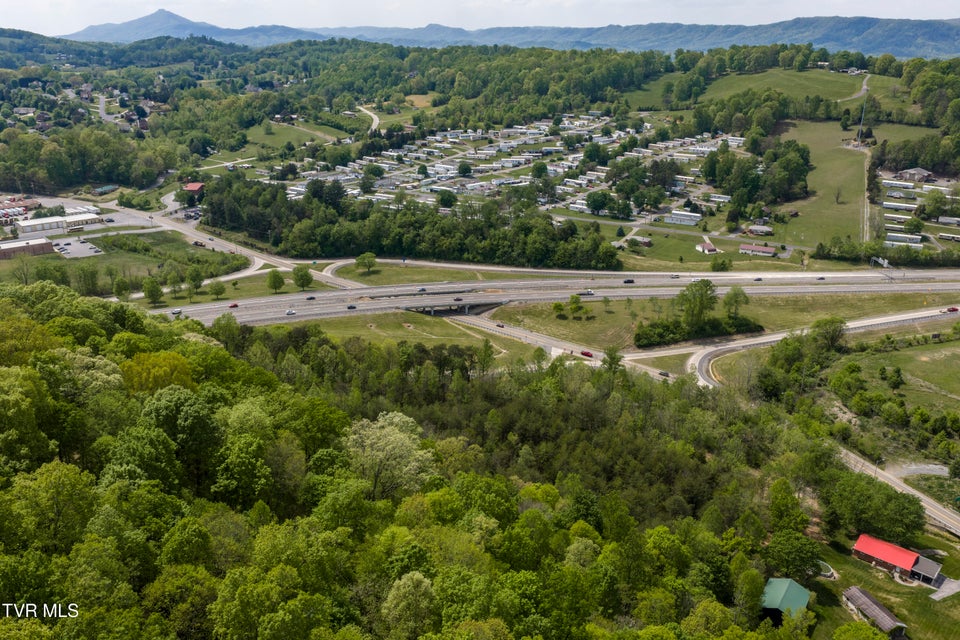 Photo #9: 1045 Rock Springs Road