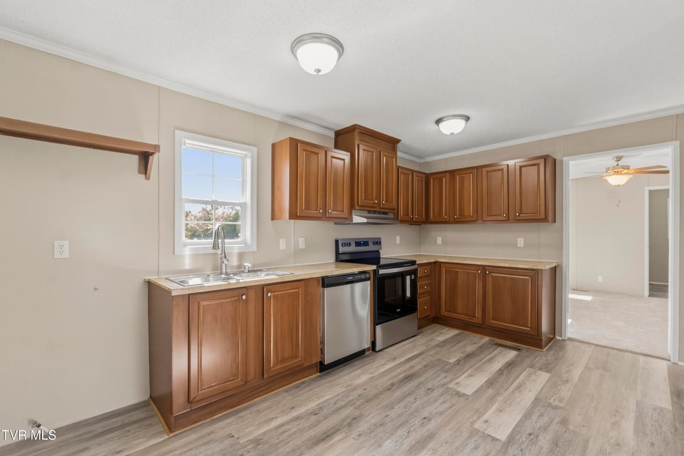 Photo #11: 1540 Luther Memorial Road