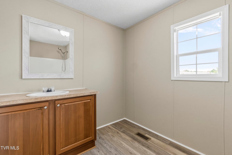 Photo #22: 1540 Luther Memorial Road