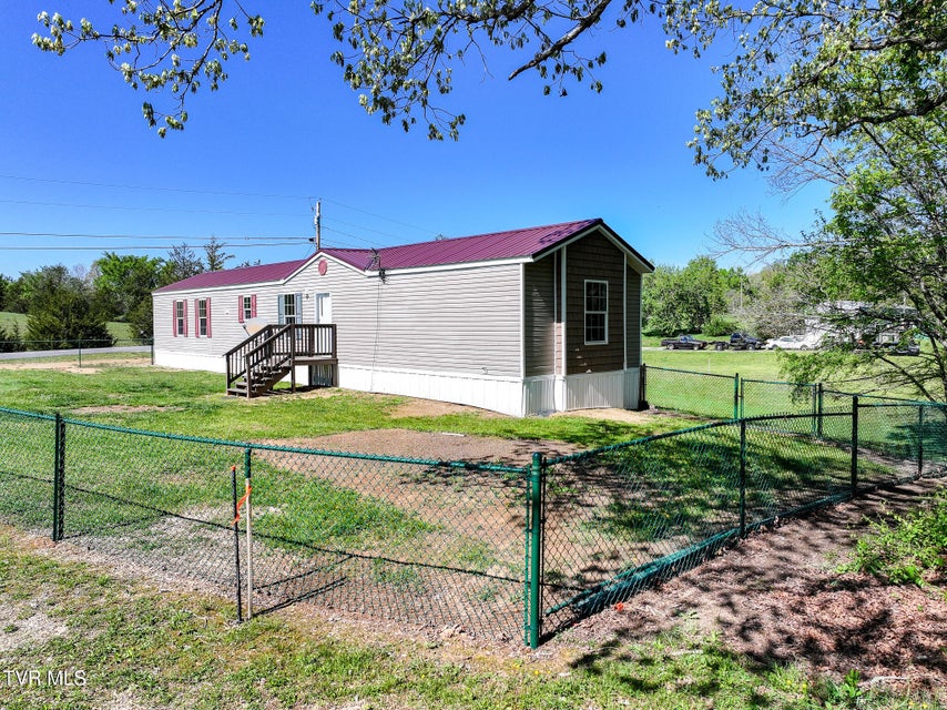 Photo #54: 1540 Luther Memorial Road