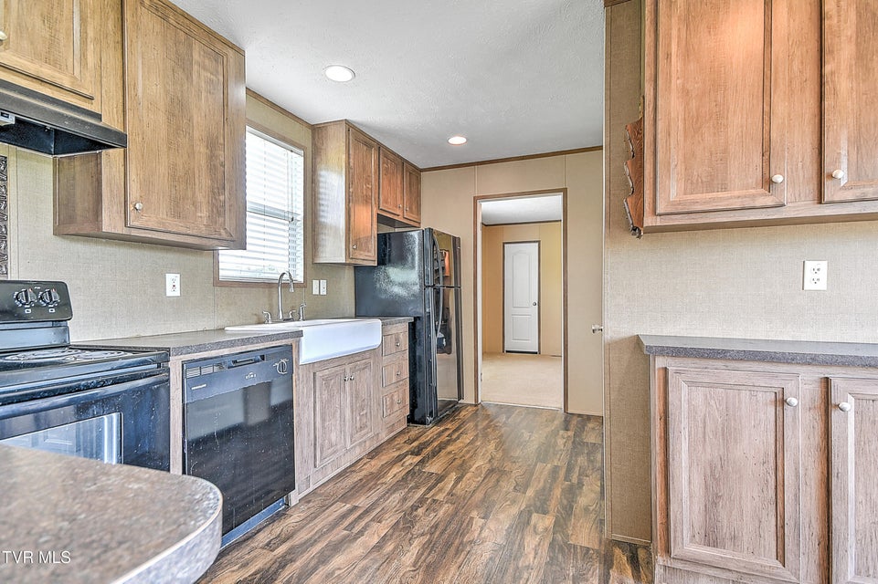 Photo #8: 2975 Wesley Chapel Road