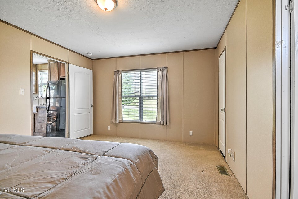 Photo #13: 2975 Wesley Chapel Road