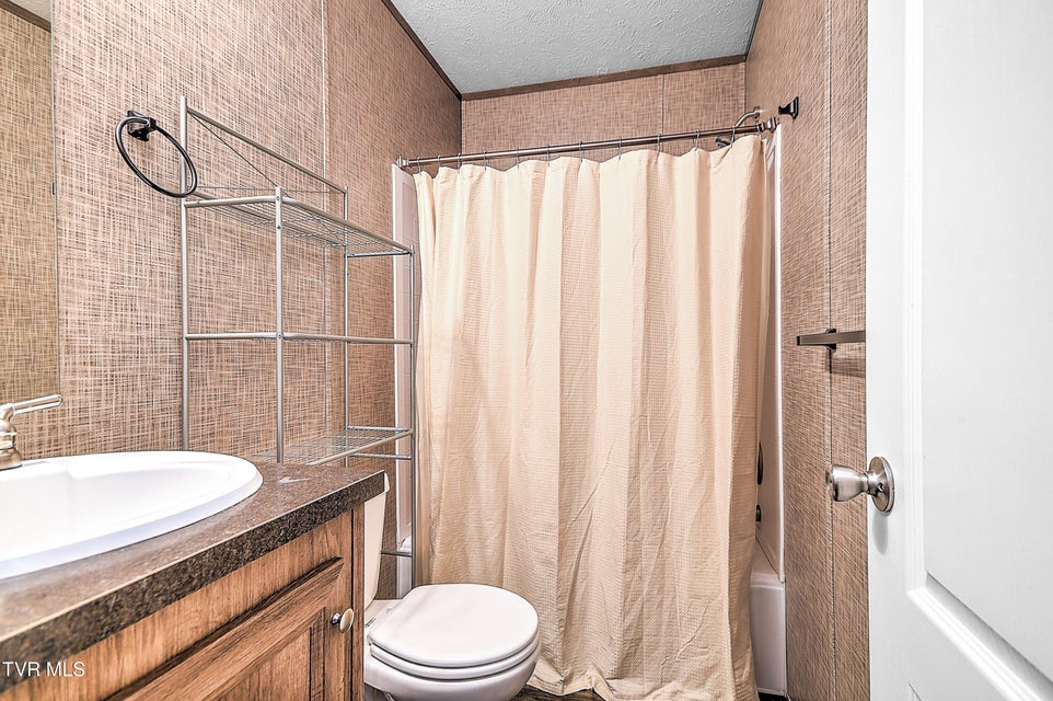 Photo #18: 2975 Wesley Chapel Road