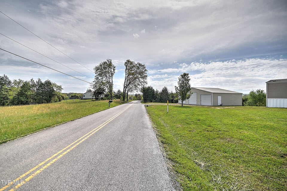 Photo #37: 2975 Wesley Chapel Road