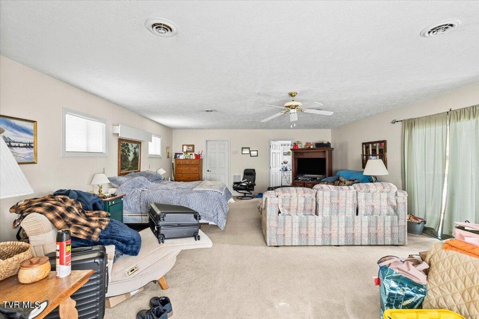 Photo #27: 143 Lakeside Drive