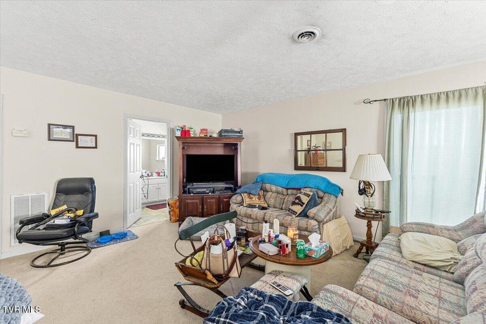 Photo #28: 143 Lakeside Drive