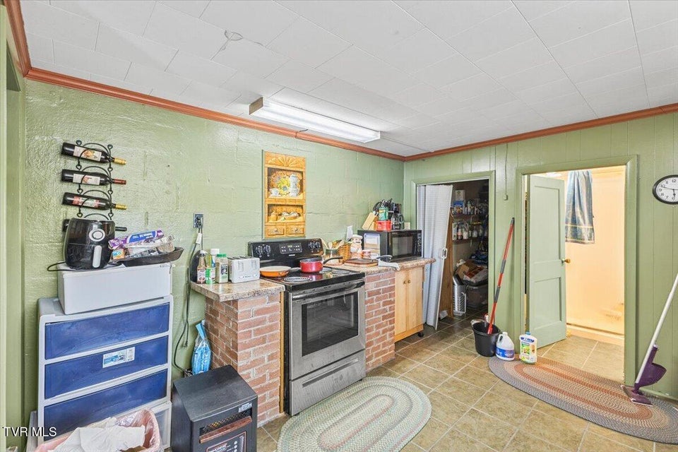 Photo #36: 143 Lakeside Drive