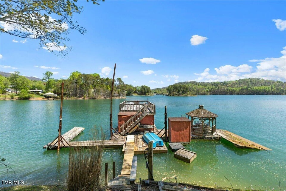 Photo #14: 143 Lakeside Drive