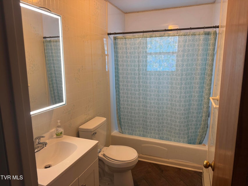 Photo #8: 151 Martin Street