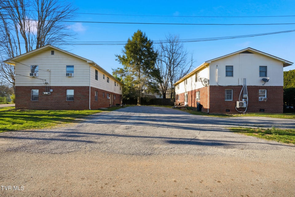 Photo #16: 151 Martin Street