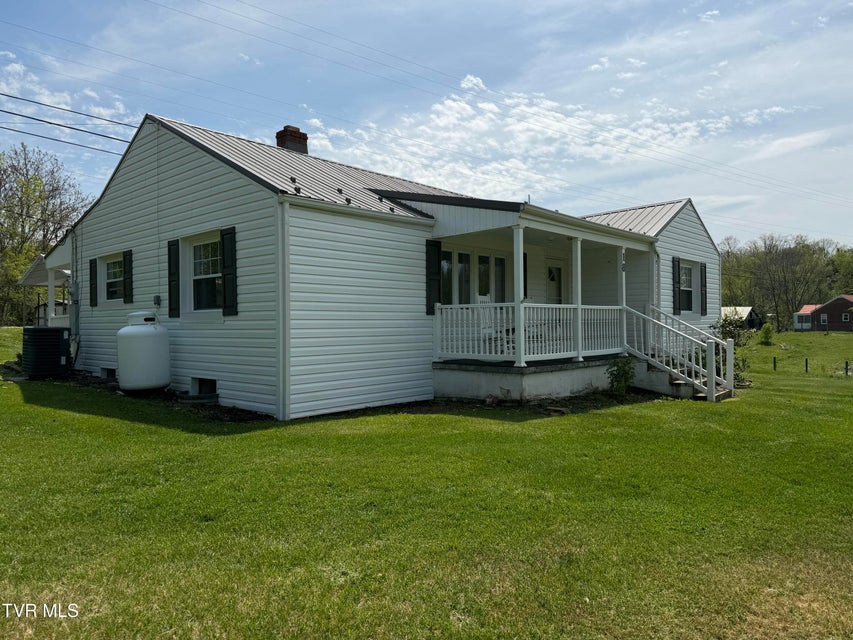 Photo #4: 18 Old Quarry Road