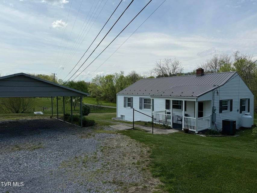 Photo #7: 18 Old Quarry Road