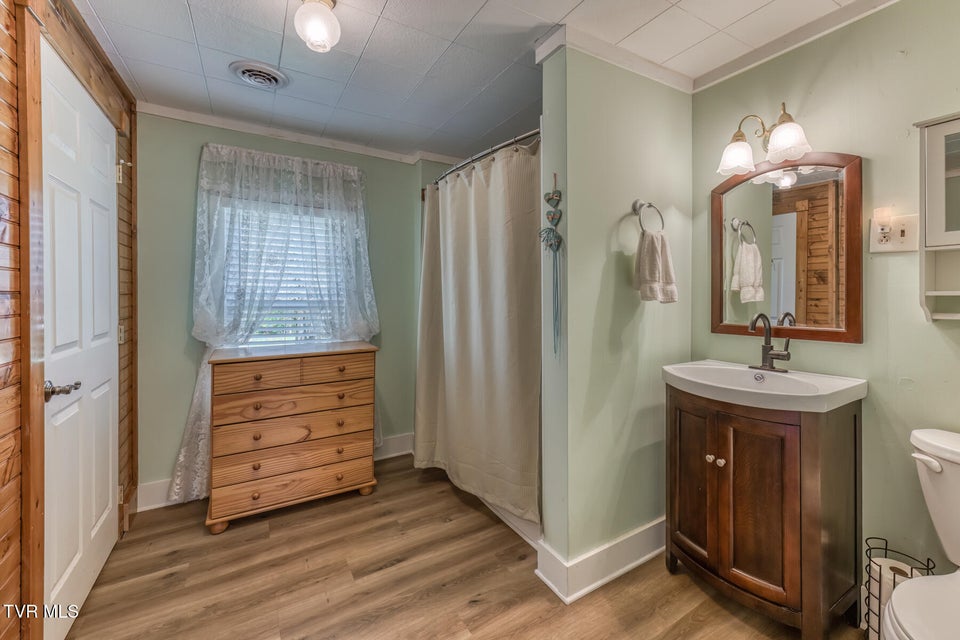 Photo #16: 1650 Sluder Road