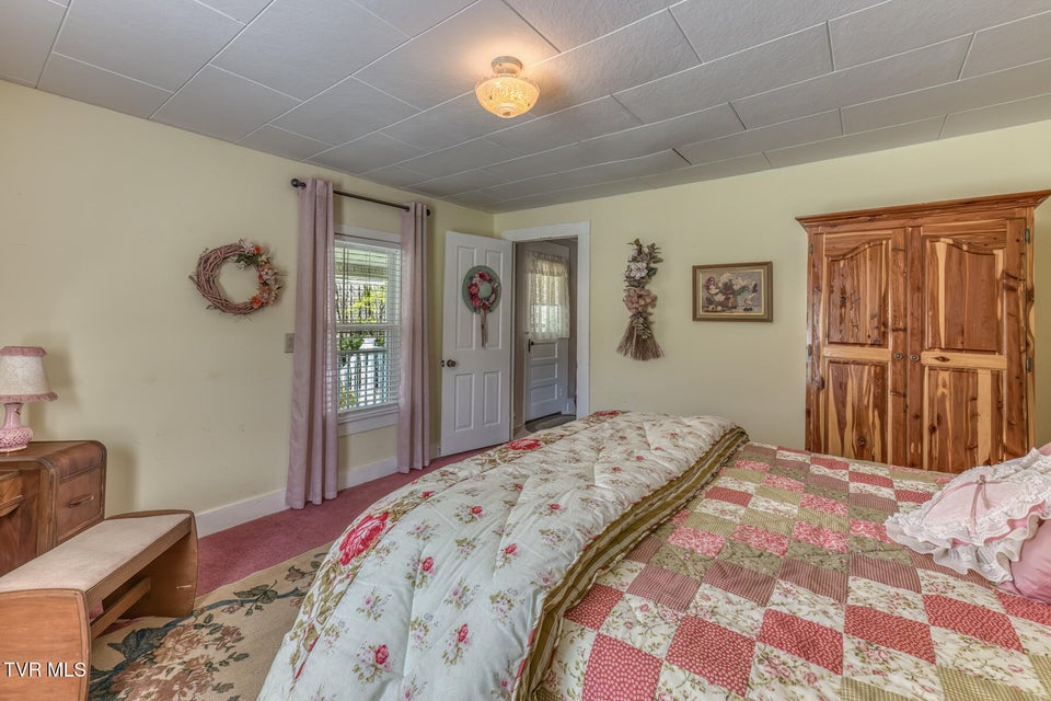 Photo #36: 1650 Sluder Road