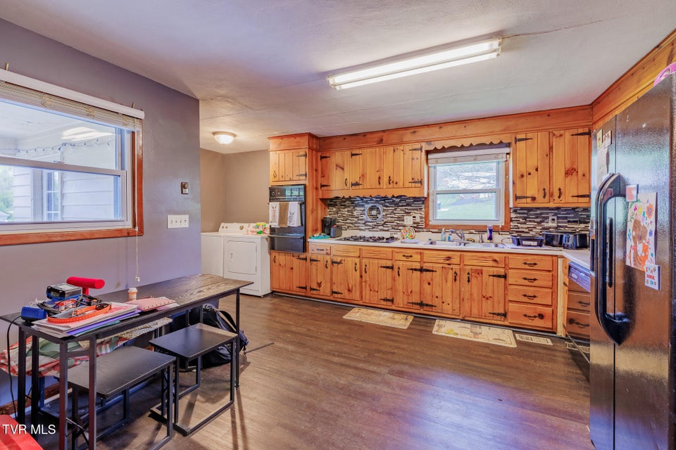 Photo #4: 105 Houston Street