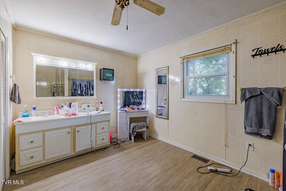 Photo #16: 105 Houston Street