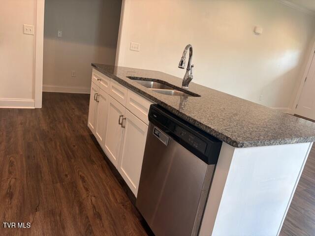 Photo #33: 1653 Virginia Avenue